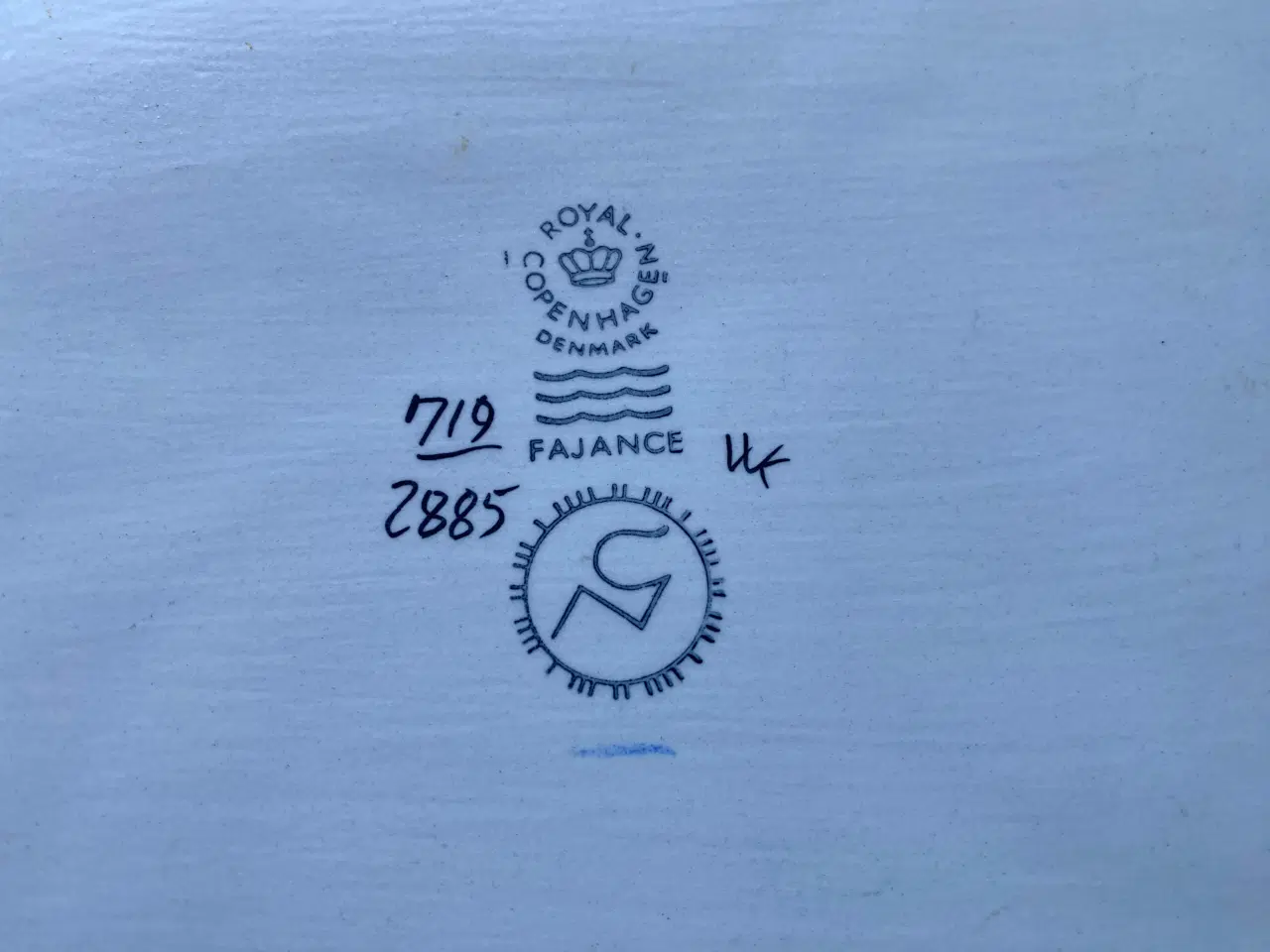 Billede 2 - Fajance fad fra Royal Copenhagen Nr. 719/2885