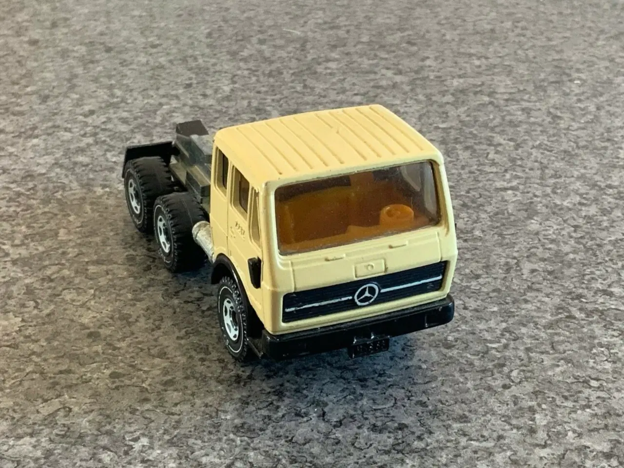 Billede 8 - Siku Mercedes-Benz Truck