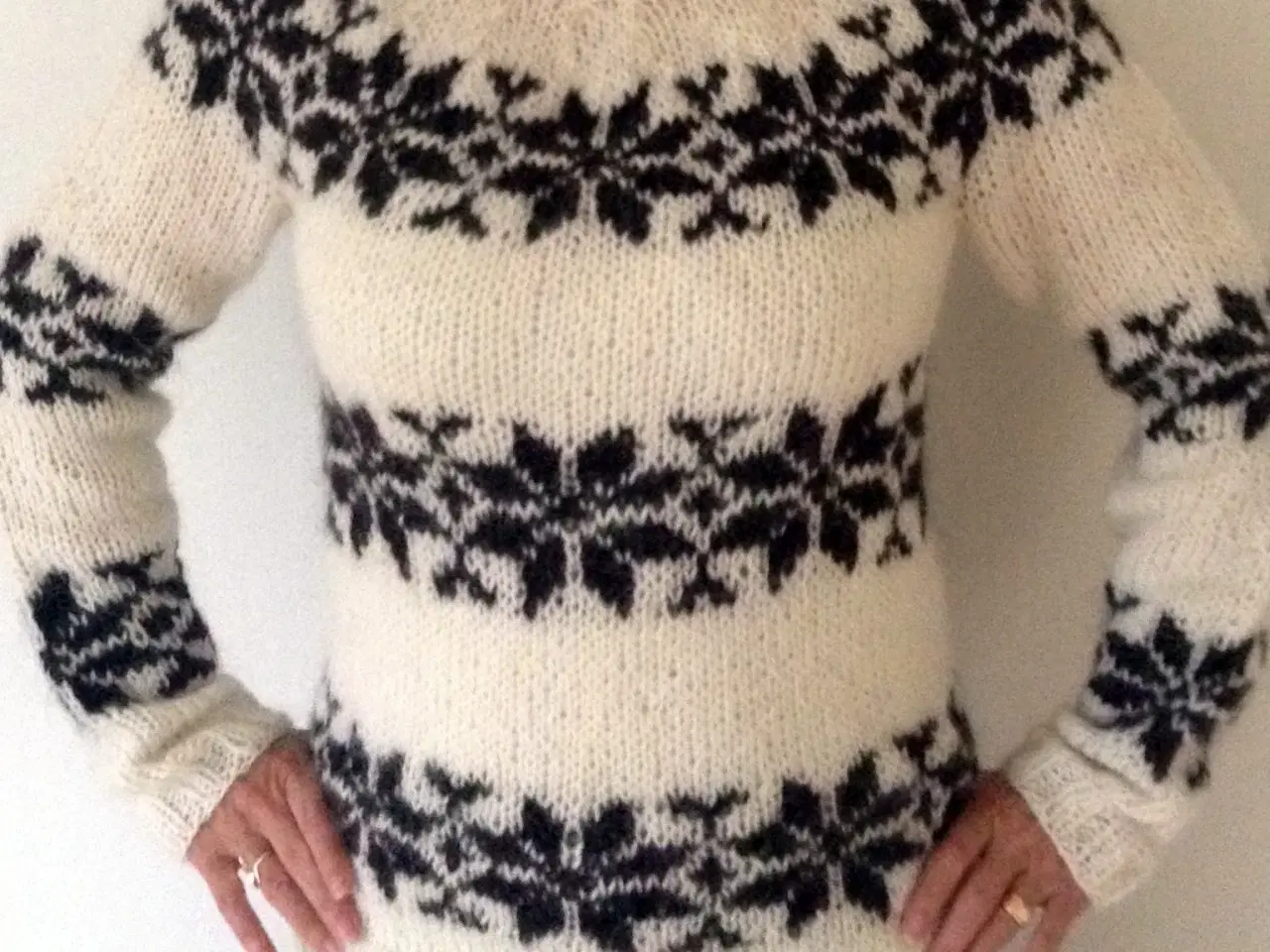 Billede 4 - Sarah Lund håndstrikket sweater i klassisk udgave