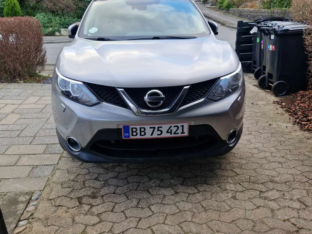 Billede 10 - Nissan Qashqai benzin 163hk NYSYNET LAV KM