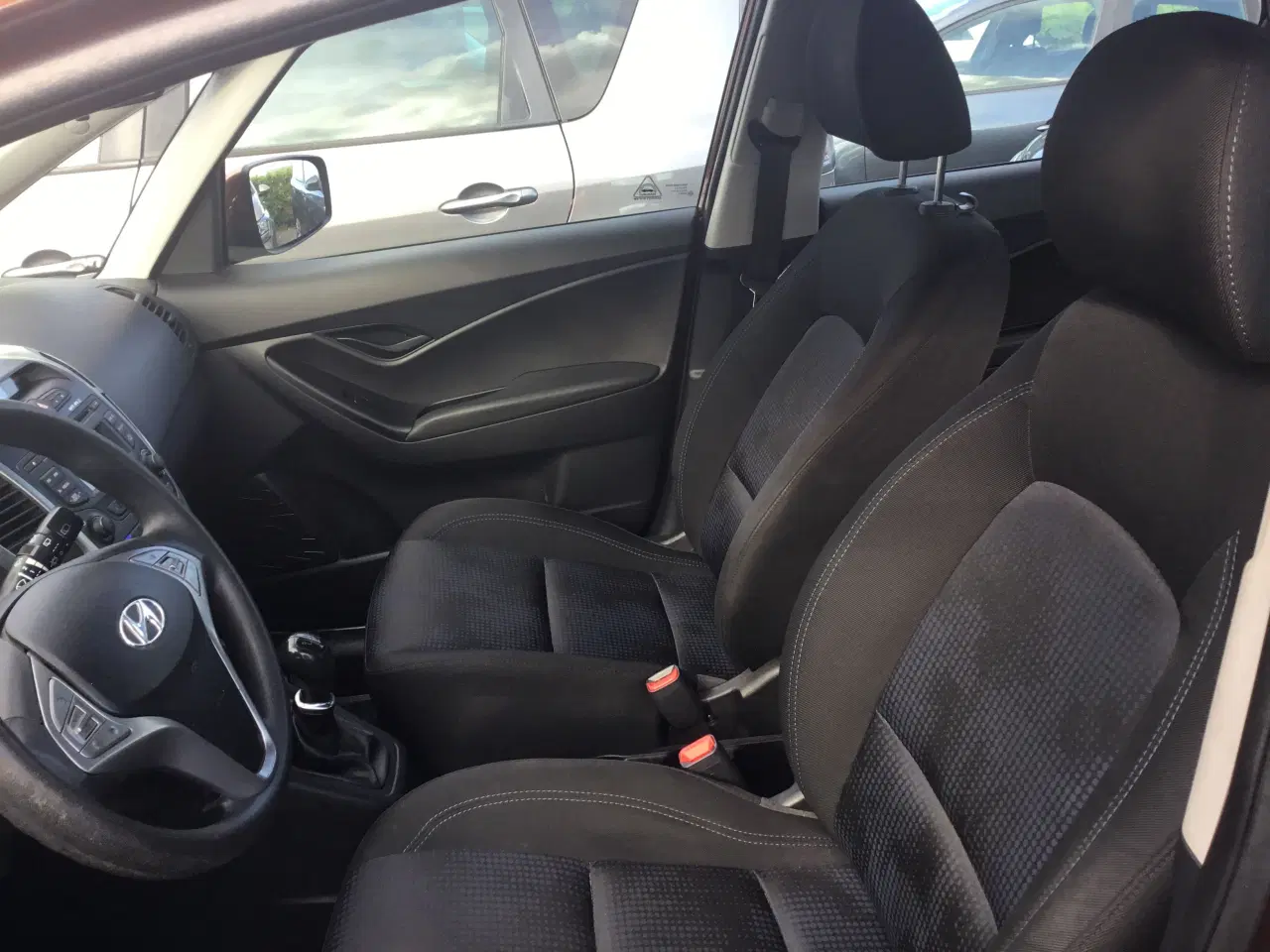 Billede 12 - Hyundai ix20 1.4 crdi mpv træk aircon mm