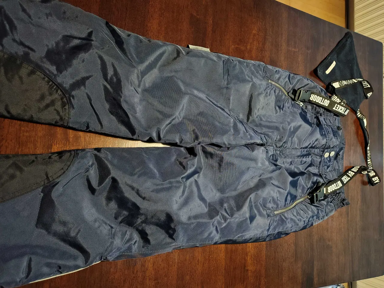Billede 2 - Skibuks str140