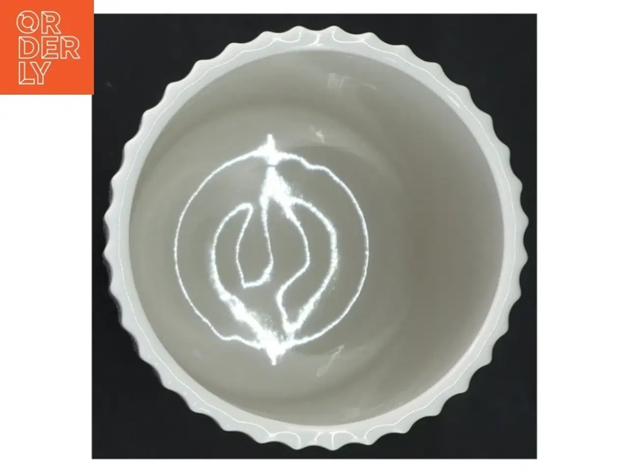 Billede 4 - Hvid porcelænsvase fra Lyngby (str. 20 cm)