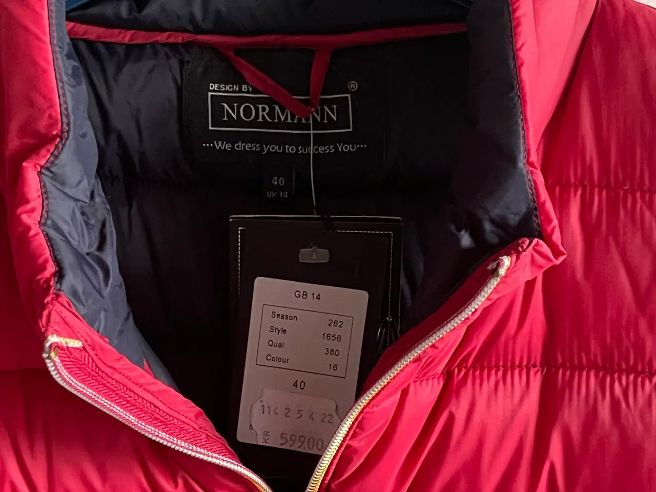 Billede 3 - Rød Normann Vest størelse 40