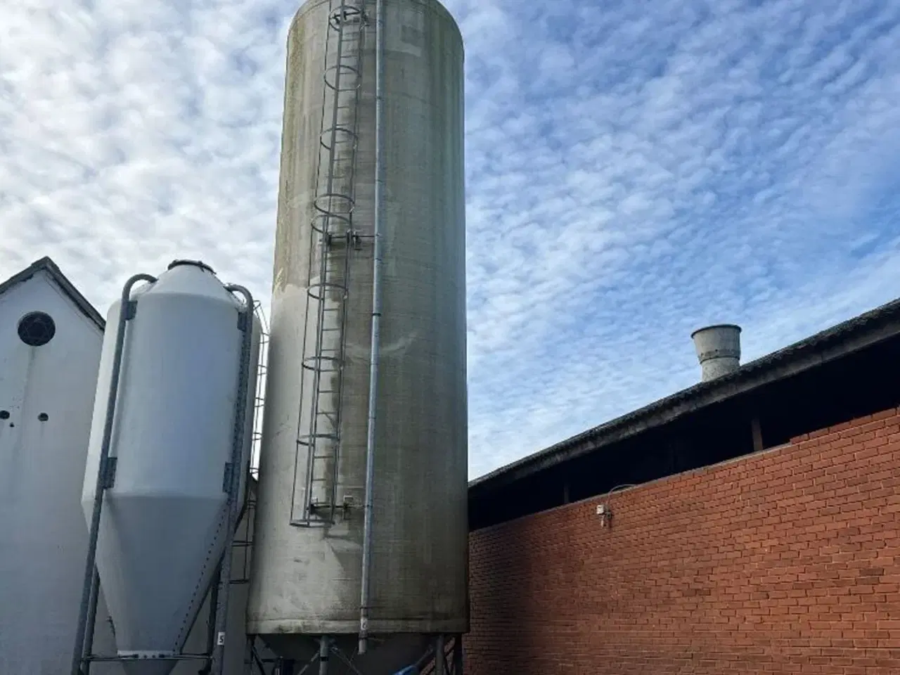 Billede 2 - Tunetank 100 m3 Kornsilo