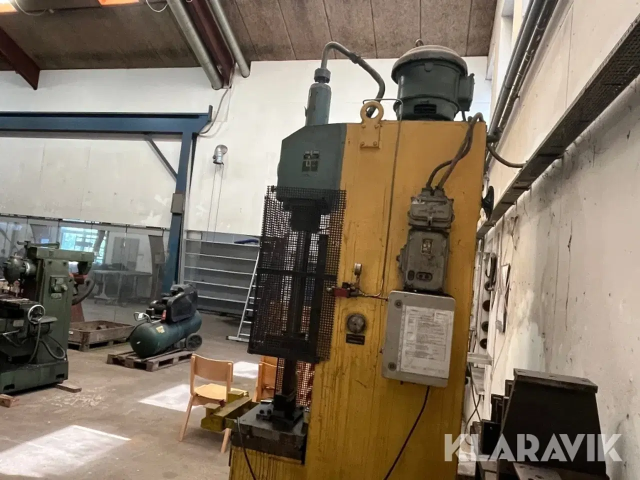 Billede 4 - Hydraulisk bukkemaskine