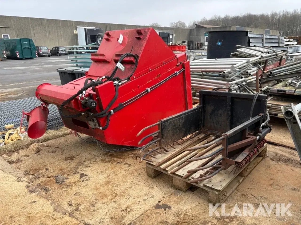 Billede 1 - Halmudlægger og halmopsamler Schäffer 2 redskaber