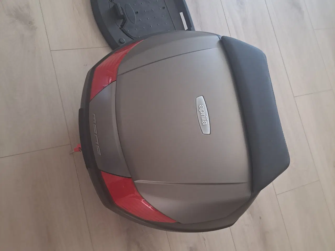 Billede 1 - Givi topboks 40L