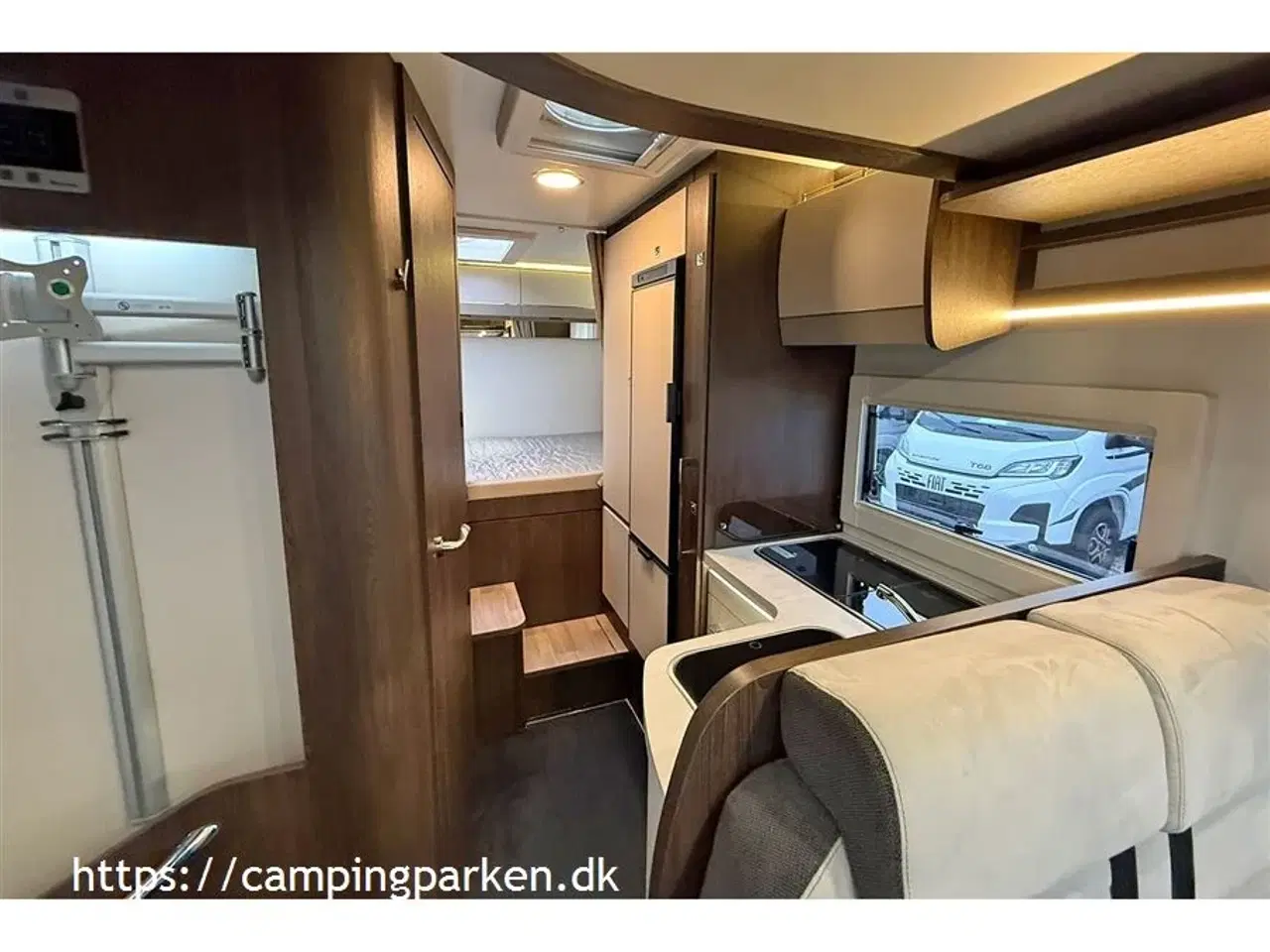 Billede 7 - 2022 - Benimar Tessoro T442   Vintercamper til 5 personer under 7 meter