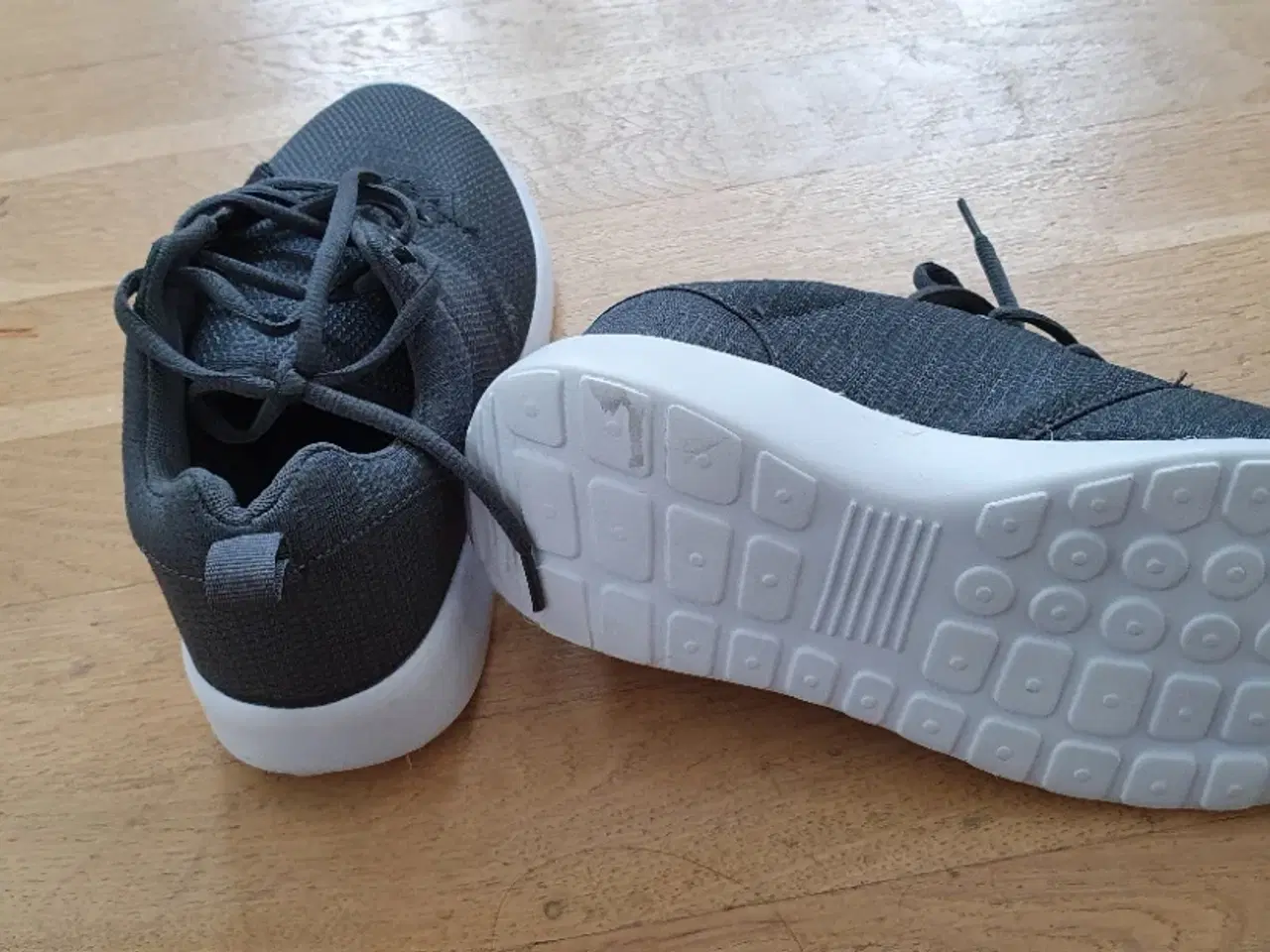 Billede 2 - Fritidssko		