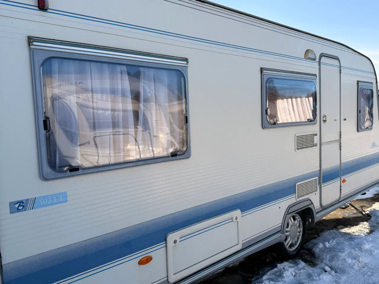 Billede 3 - 2004 Adria Unica B 502 UL / Med Mover & Isabella 