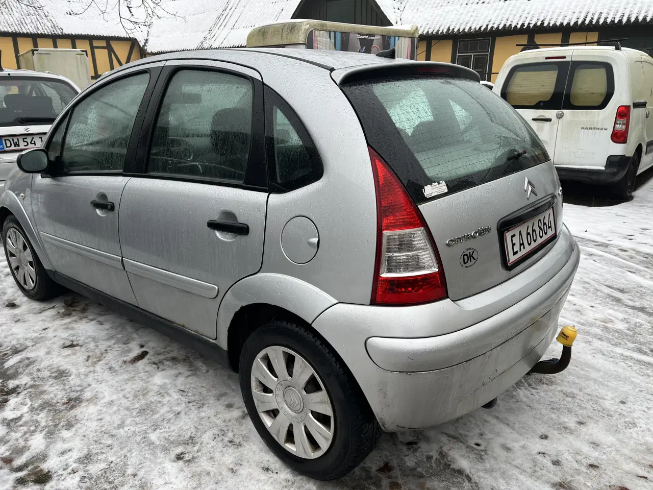 Billede 2 - Rigtigt fin c 3 benzin kører perfekt 