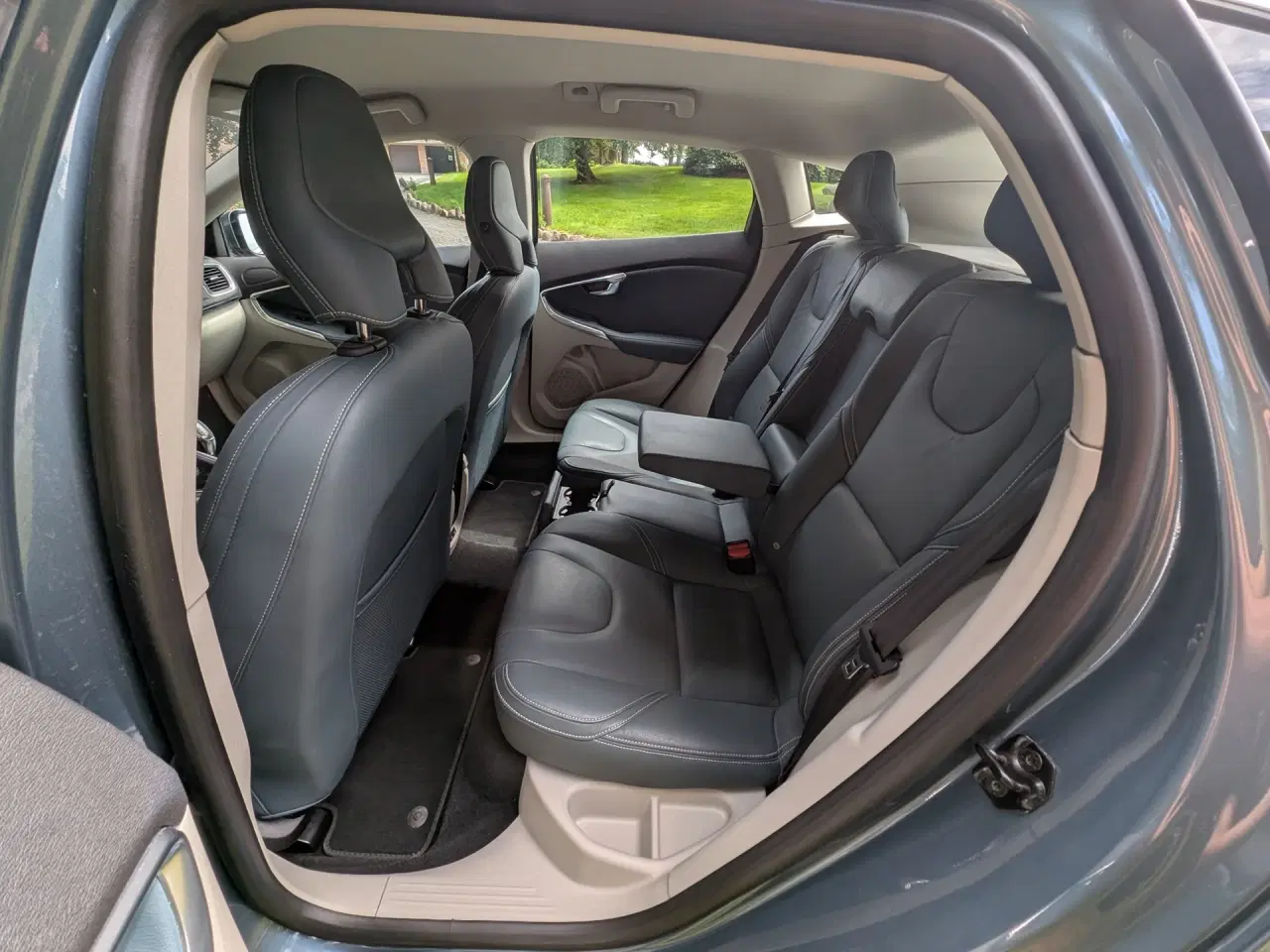 Billede 8 - Volvo V40 D2 Summum