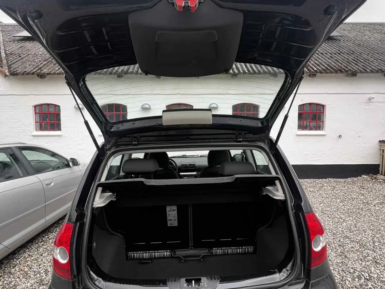 Billede 8 - Meget velholdt VW FOX 1,6 benzin 