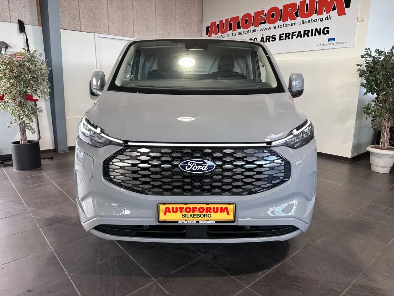 Billede 2 - Ford E-Transit Custom 340L 64 Limited