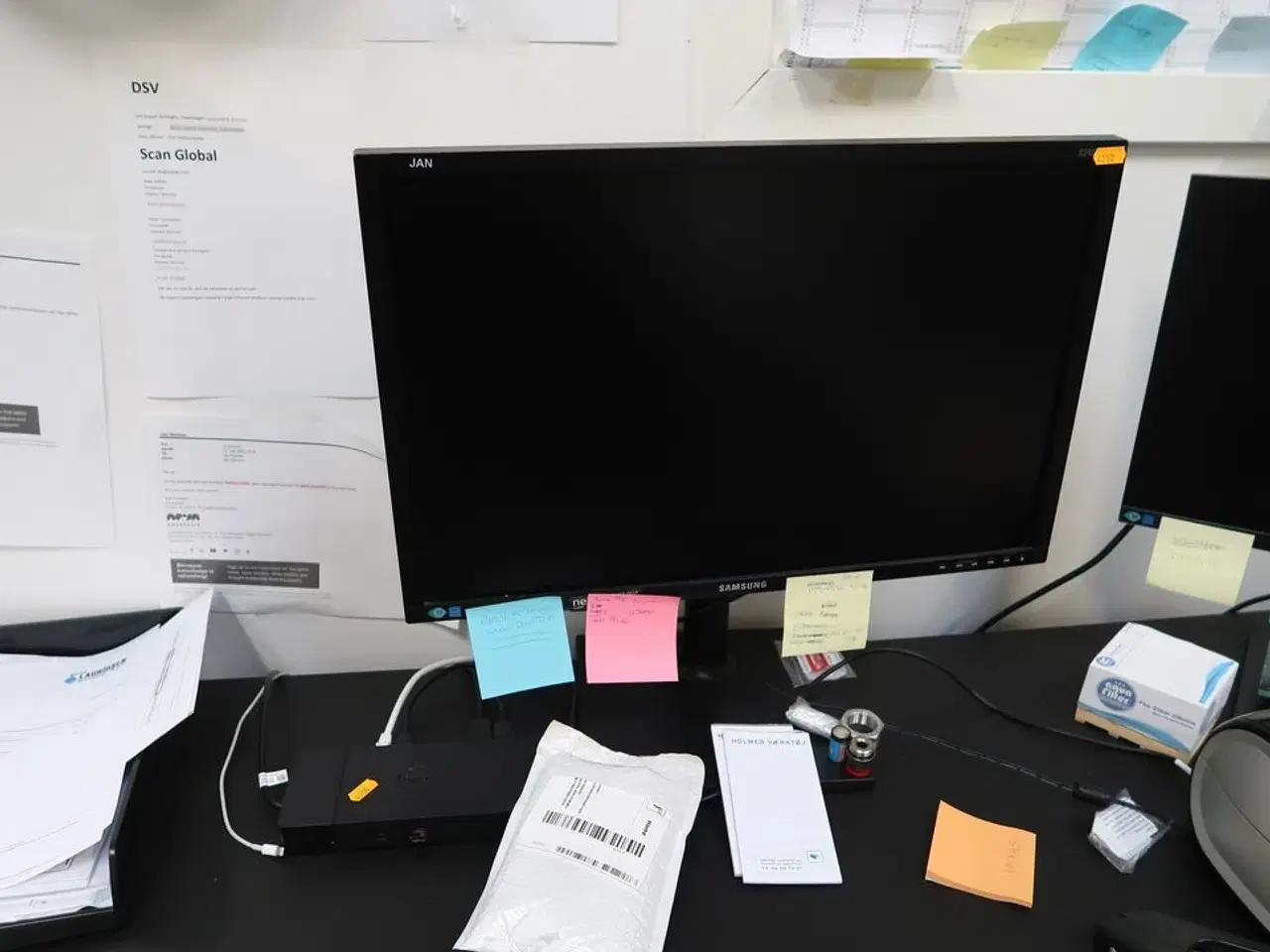 Billede 3 - 2 stk. computerskærme SAMSUNG S24C650, tastatur, mus, dockingstation