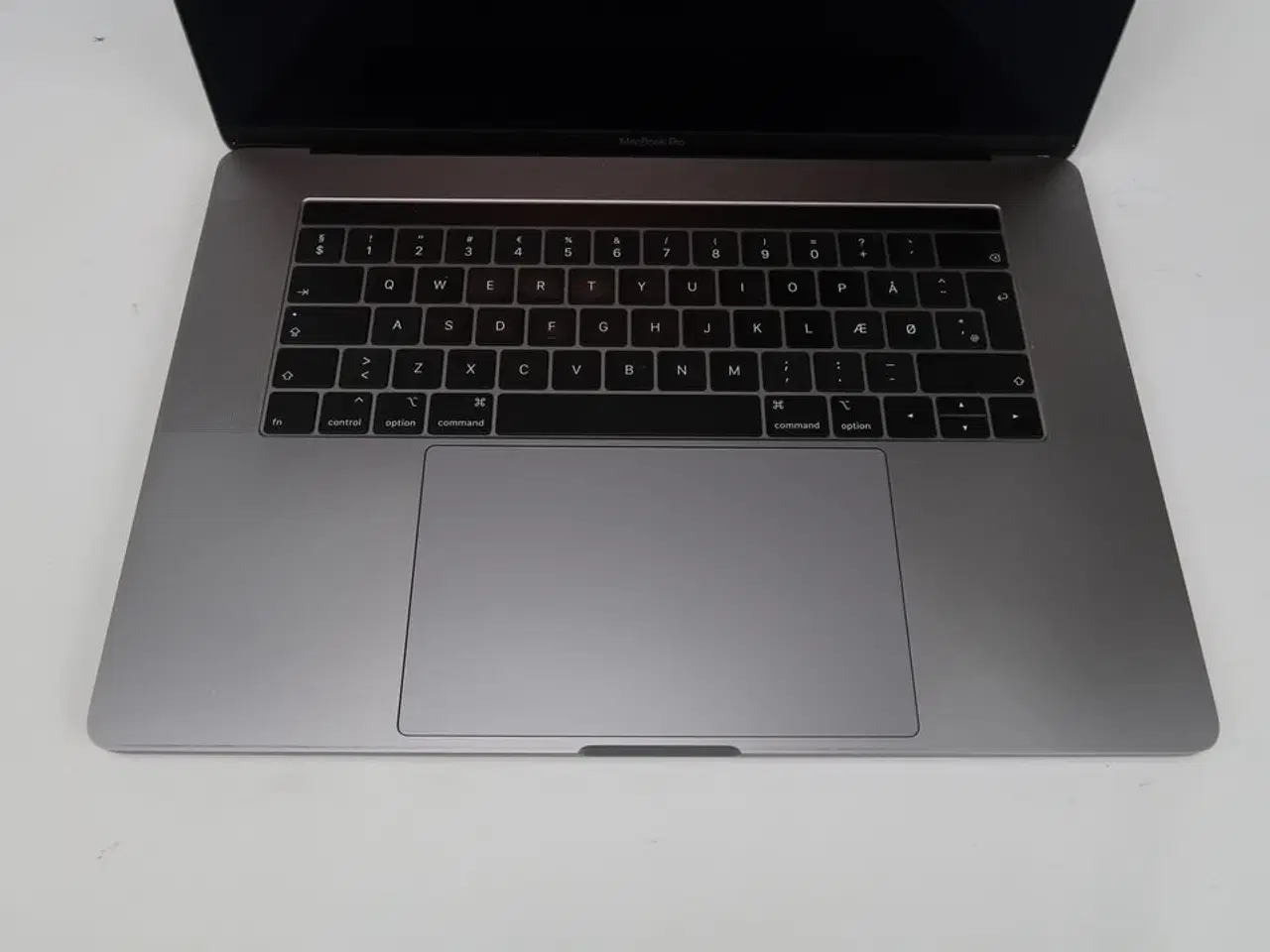 Billede 2 - Apple Macbook Pro 15,4"