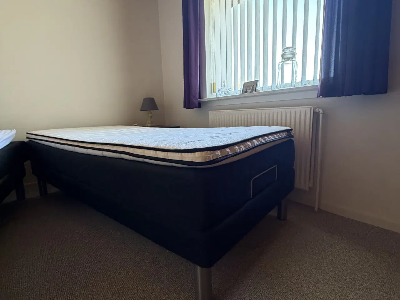 Billede 3 - Elevationsseng med topmadras 