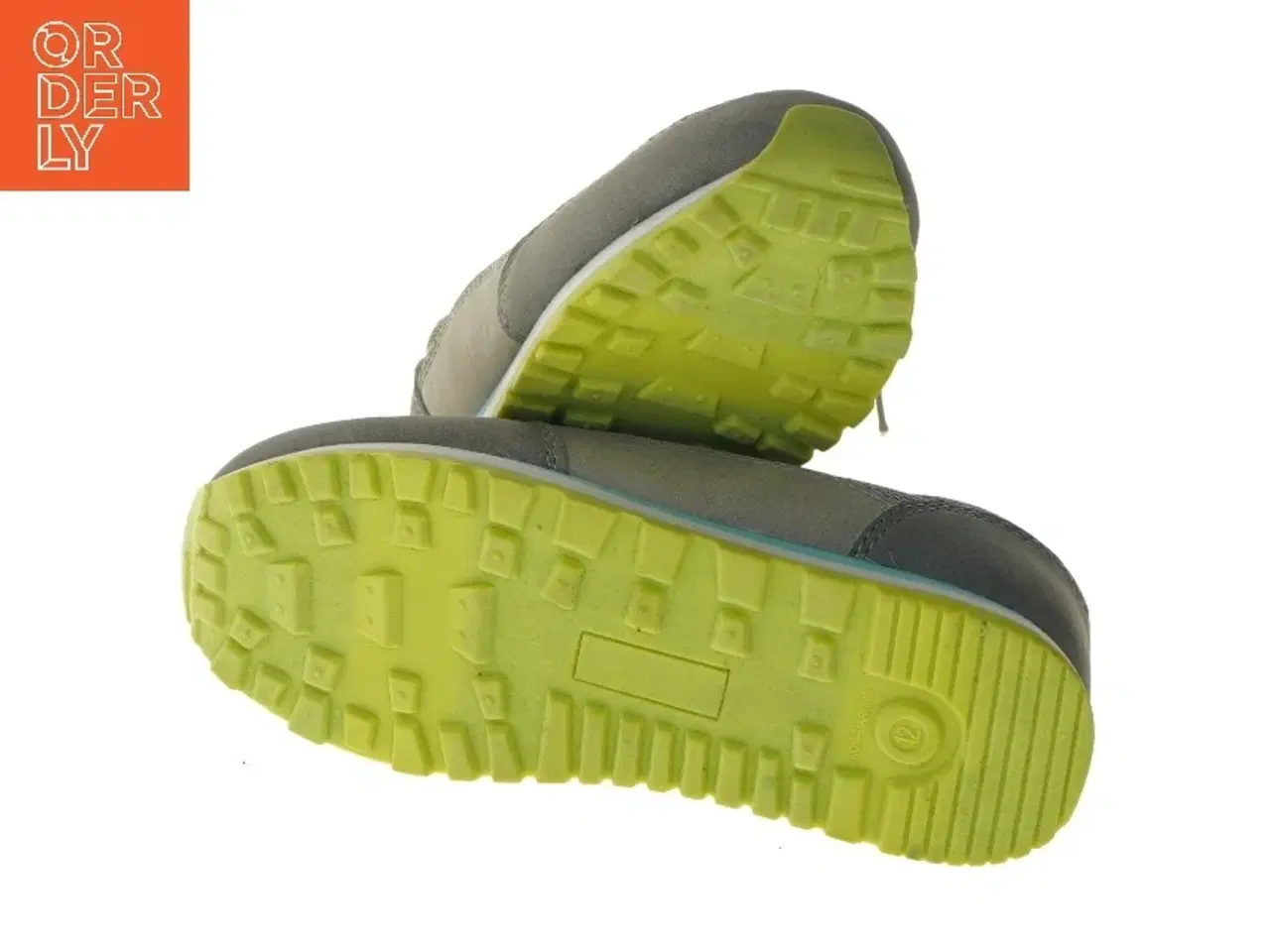 Billede 3 - Børnesko med velcro fra Cat & Jack (str.32 længde 20,5 cm)