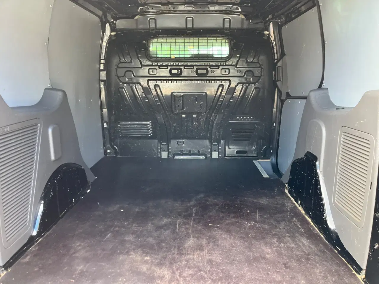 Billede 10 - Ford Transit Connect 1,5 TDCi 100 Trend kort