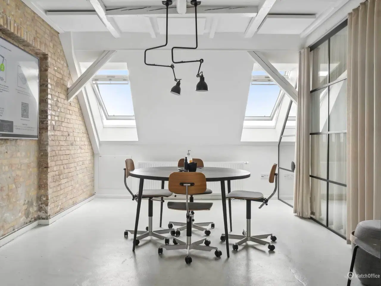 Billede 4 - Kontorlejemål med rå detaljer og moderne faciliteter - tæt på Islands Brygge metrostation.
