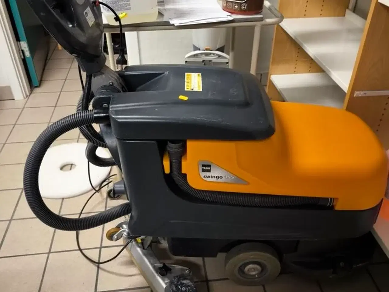 Billede 1 - Gulvvasker TASKI Swingo 455