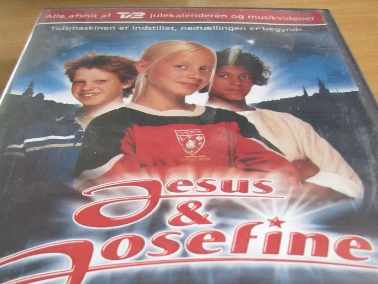 Billede 1 - JULEKALENDER. Jesus & Josefine.