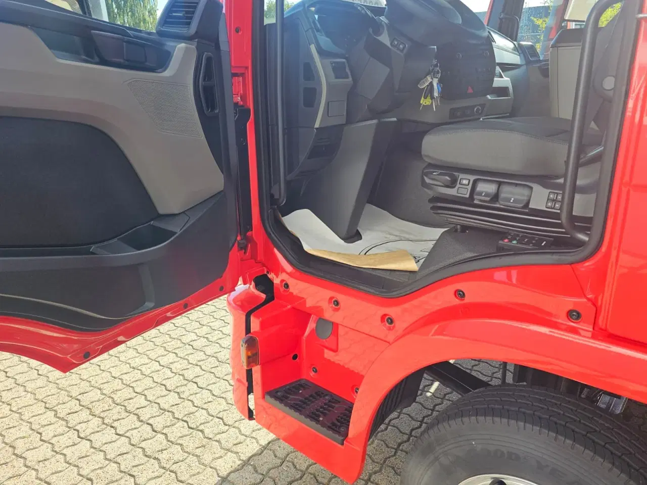 Billede 14 - MAN TGL 8.220, Lukket kasse