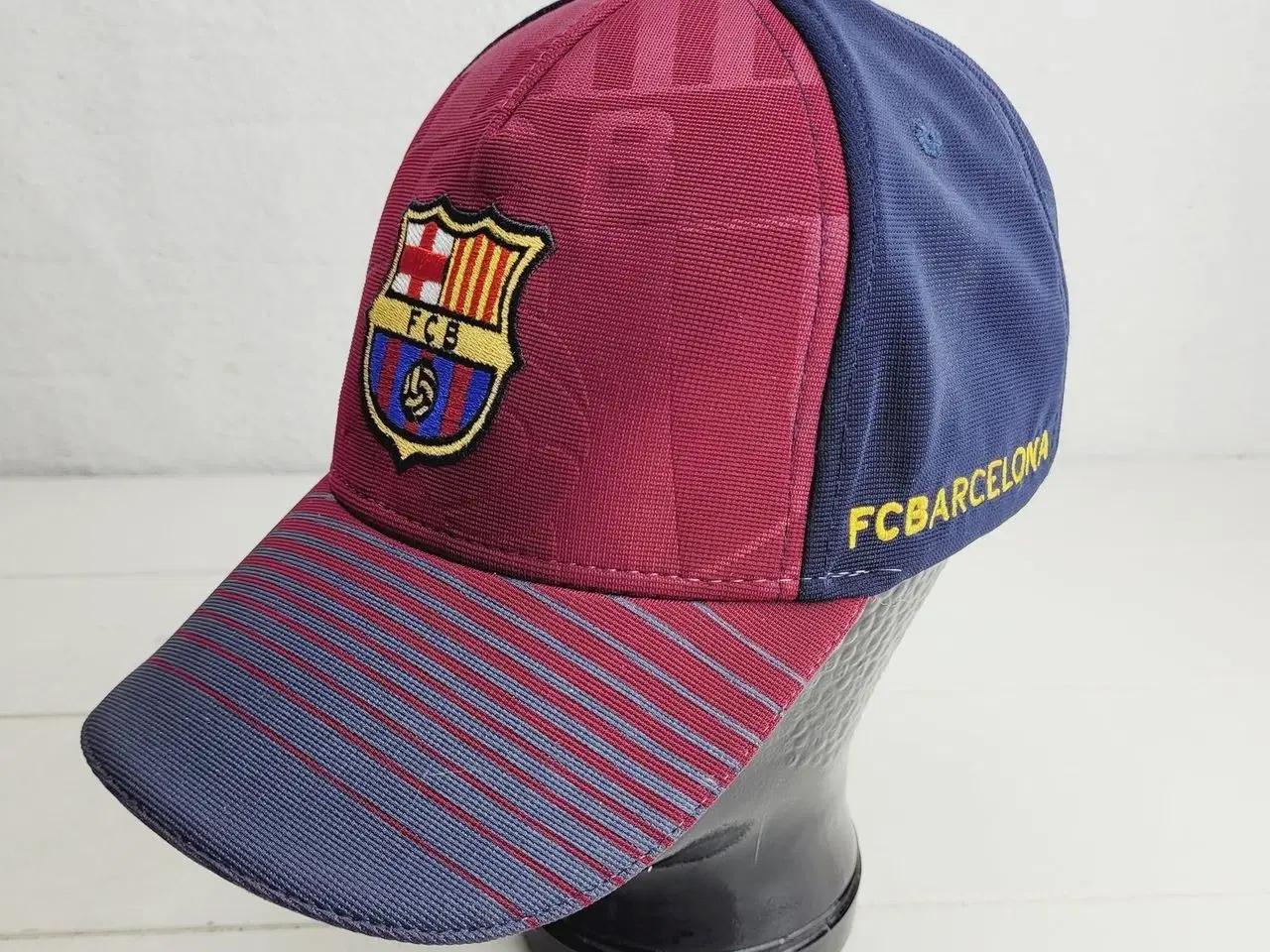 Billede 5 - ⭐️- KASKET - FC Barcelona cap
