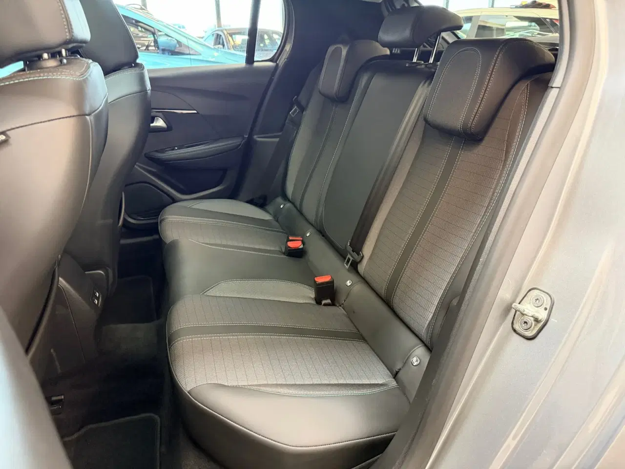 Billede 18 - Peugeot 208 1,5 BlueHDi 100 Allure Sky