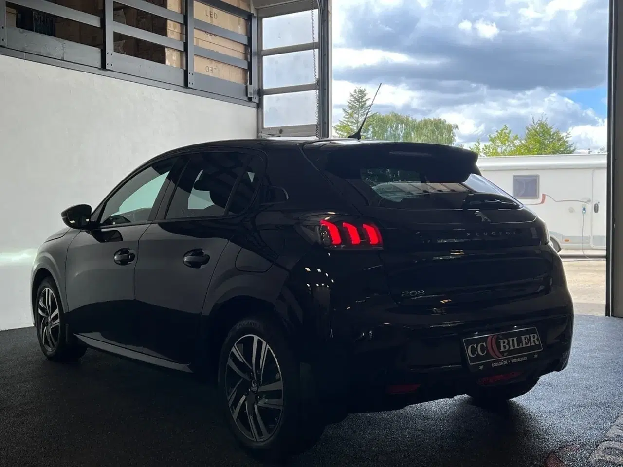 Billede 6 - Peugeot 208 1,5 BlueHDi 100 Allure Sky