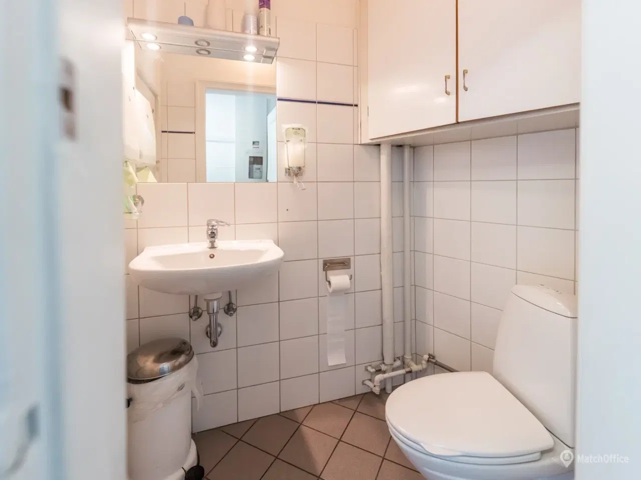 Billede 10 - Tandlægeklinik i Søborg søger ny anvendelse. Sælges til istandsættelse og udvikling