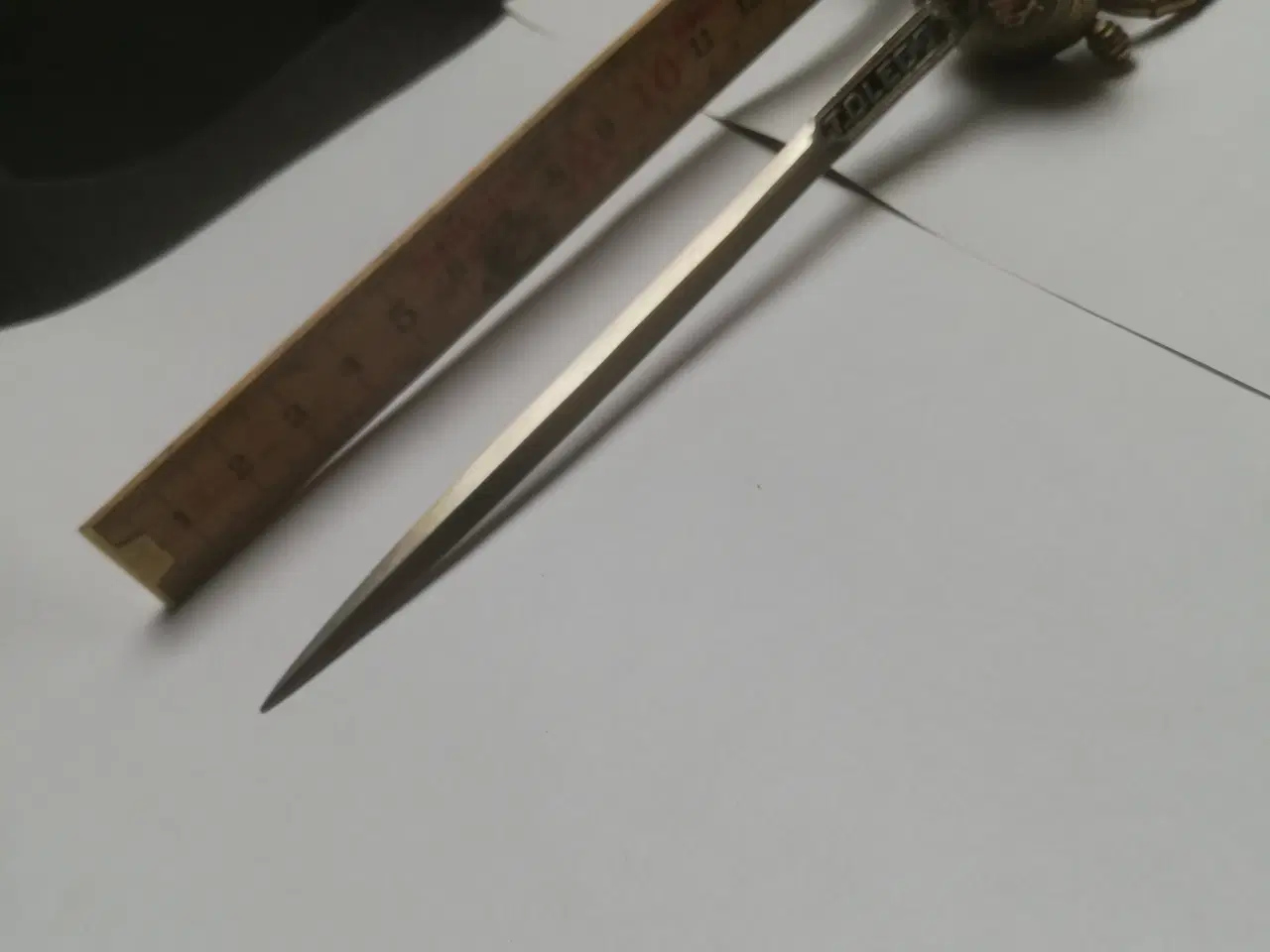 Billede 1 - Smuk stål toledo brevkniv 