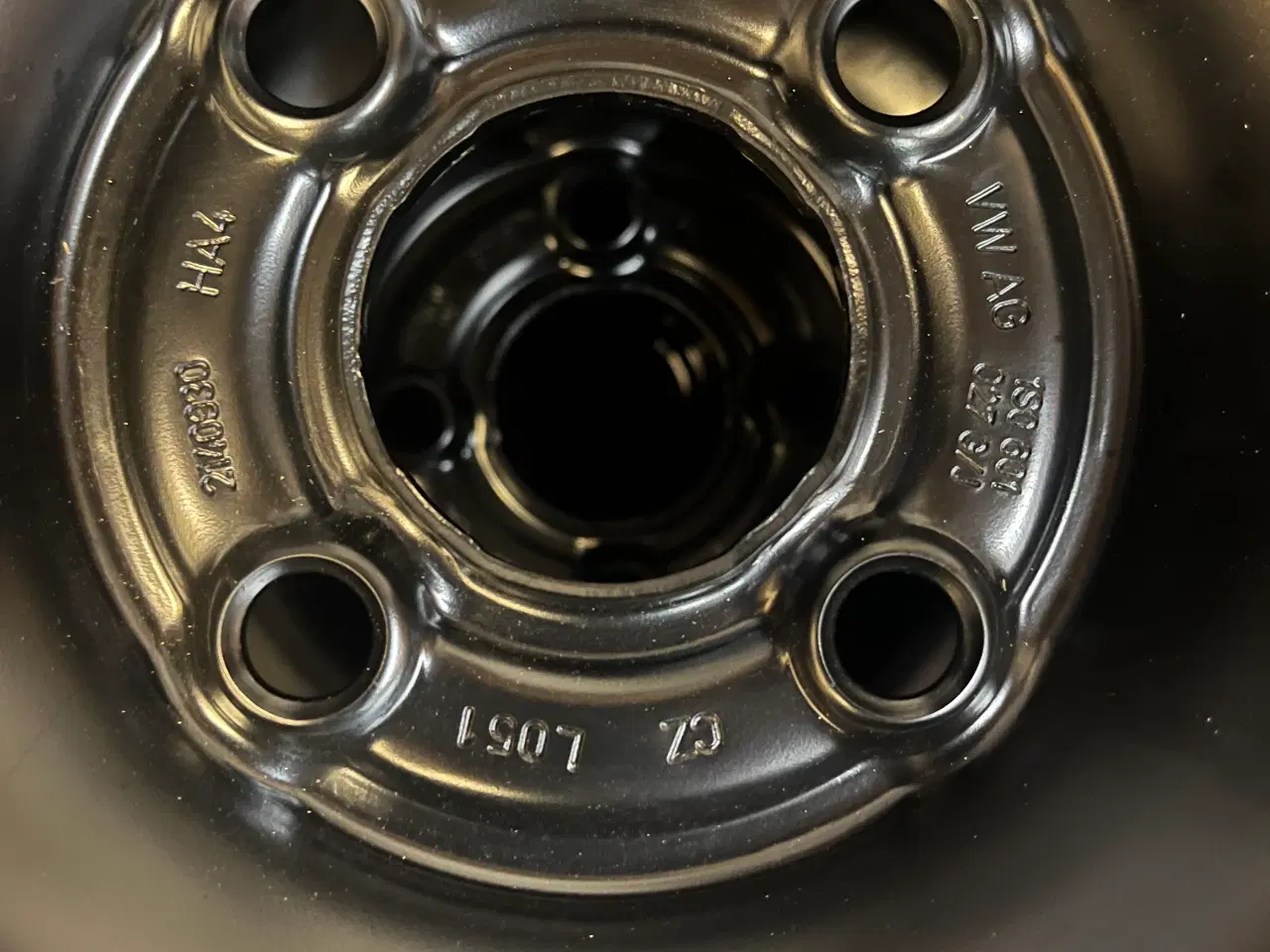 Billede 3 - Nye vinterhjul VW Up.