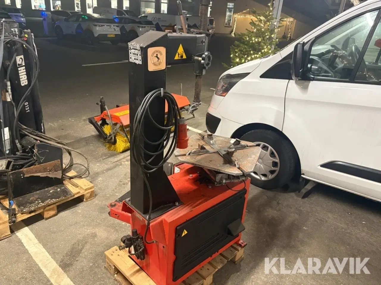 Billede 3 - Dækmaskine John Bean T900