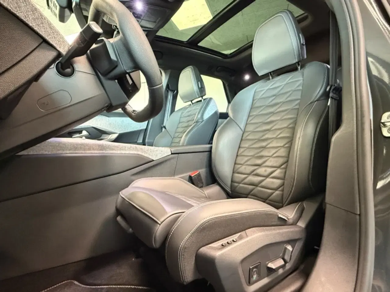 Billede 10 - Peugeot e-3008 77 GT Pack