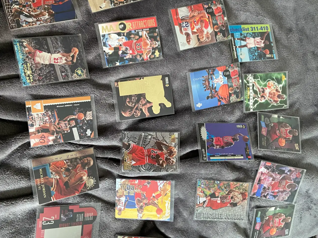 Billede 3 - Basketbolde kort