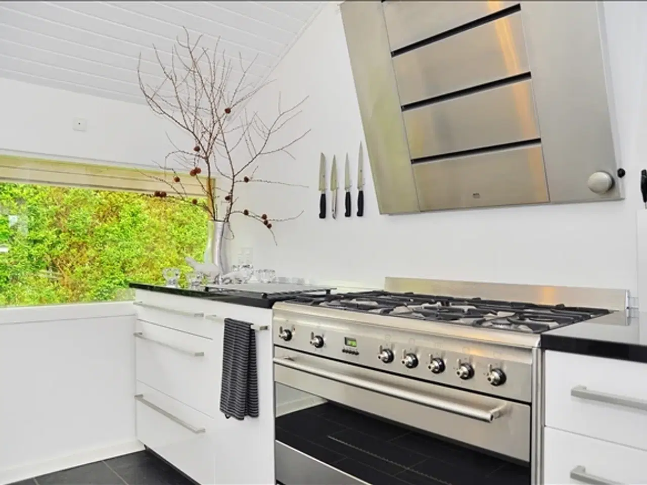 Billede 2 - Bordplade i granit - Nero Assoluto