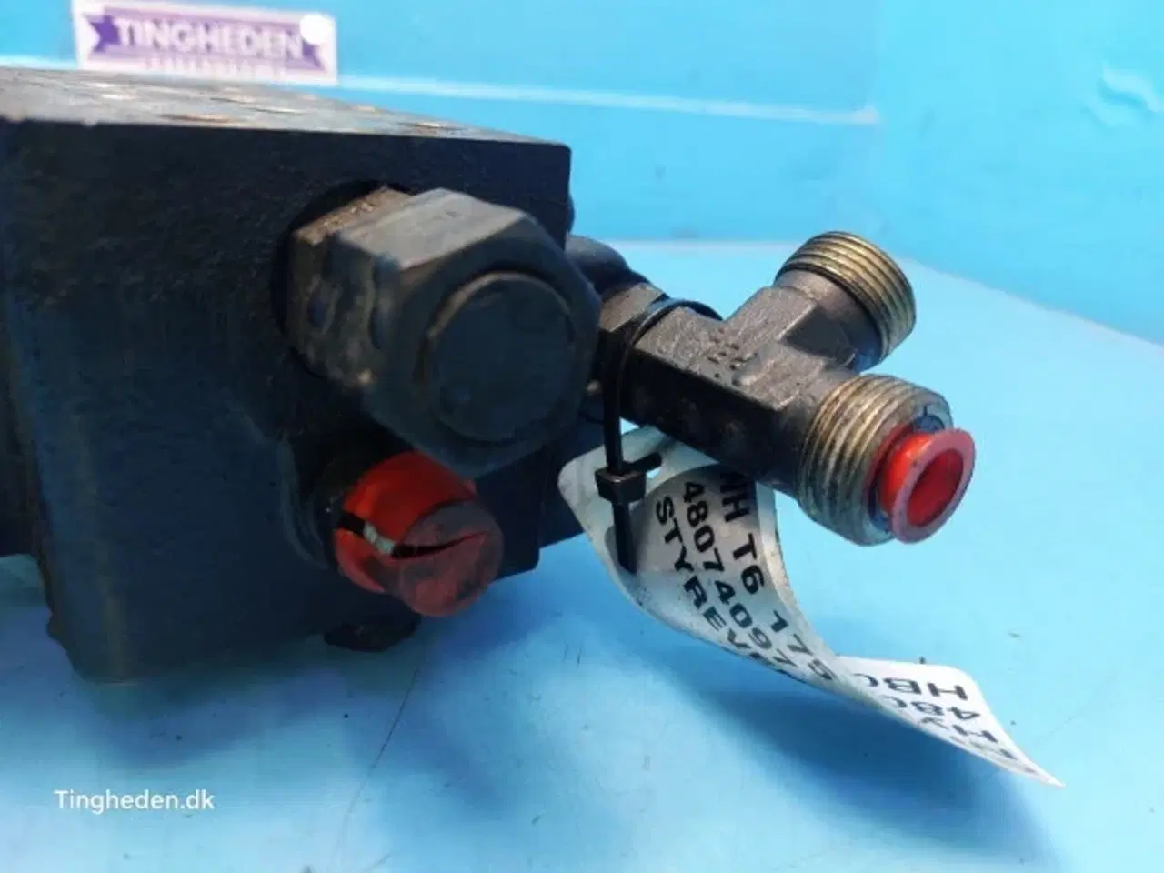 Billede 8 - New Holland T6 Hydraulikventil 48074097