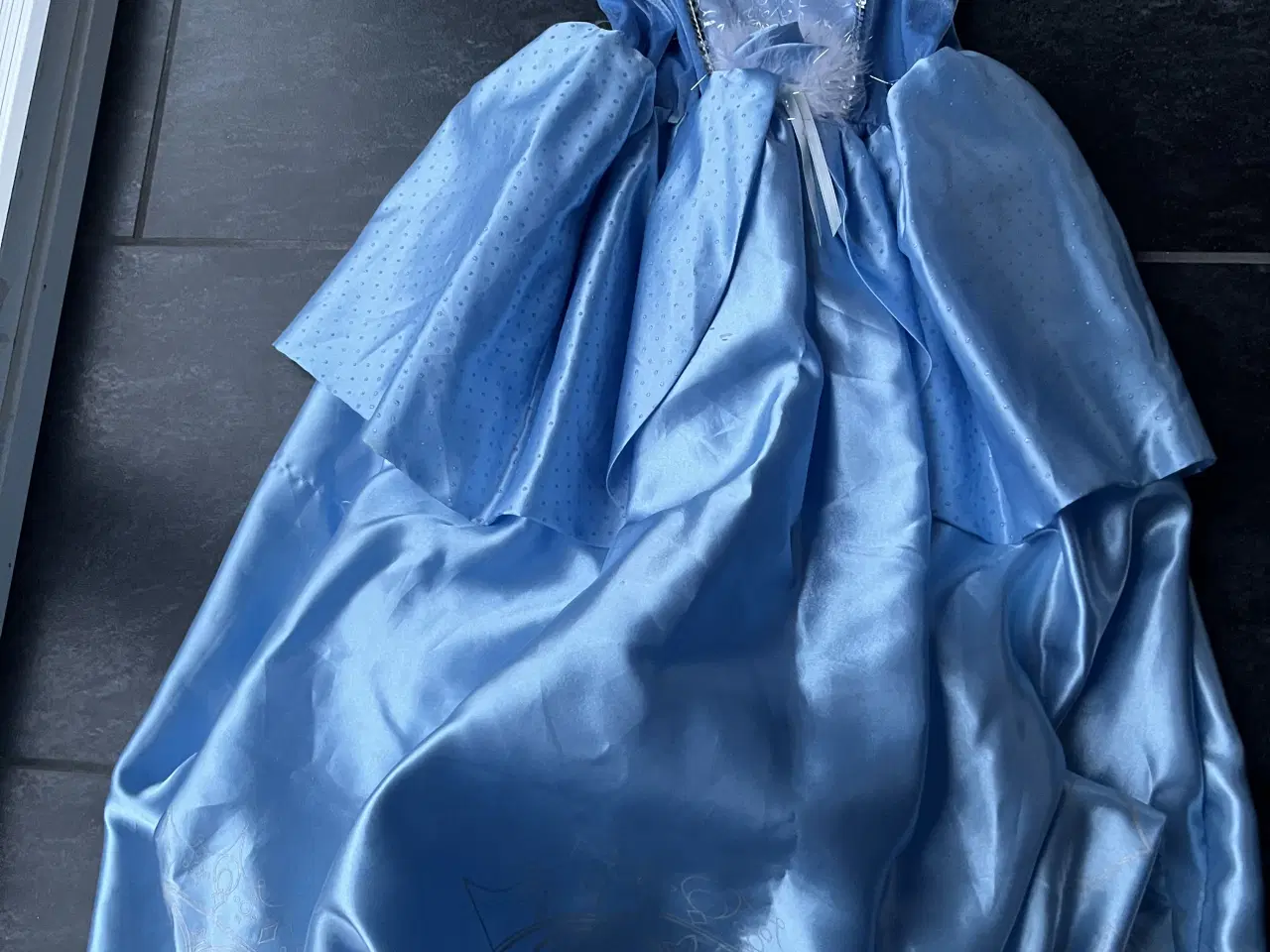 Billede 2 - Festtøj