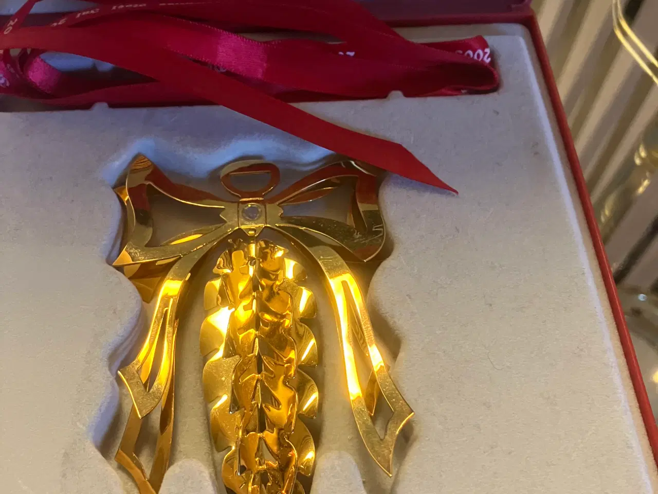 Billede 2 - Georg Jensen juleuro 2005 Fyrrekoglen