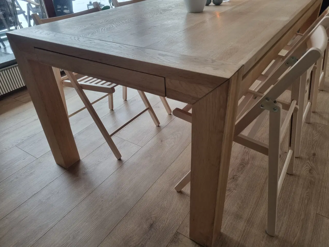 Billede 4 - Spisebord sæbebehandlet eg