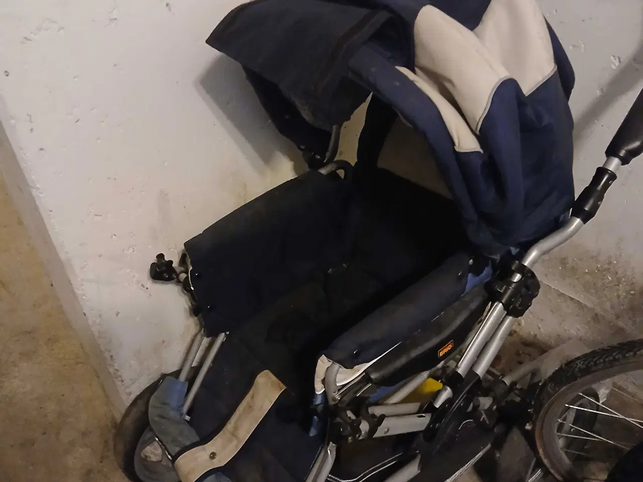 Billede 4 - Elegant, smuk, smart barnevogn 🔥
