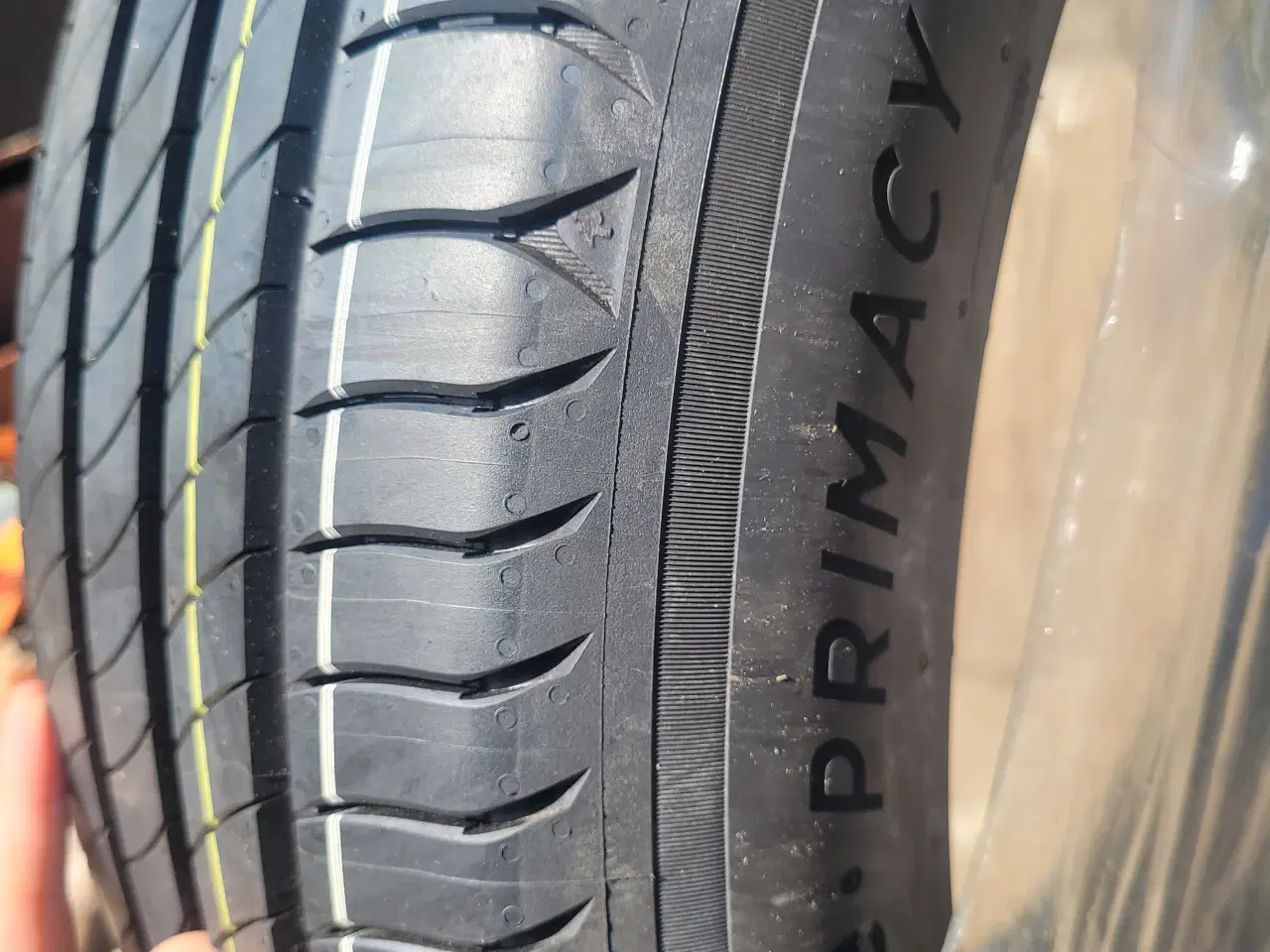 Billede 2 - 225 / 55 R 19