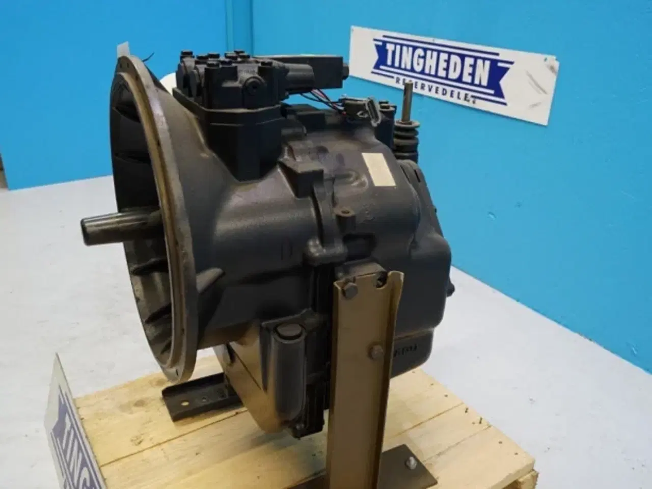 Billede 7 - CASE 580SLE 2WD Transmission 