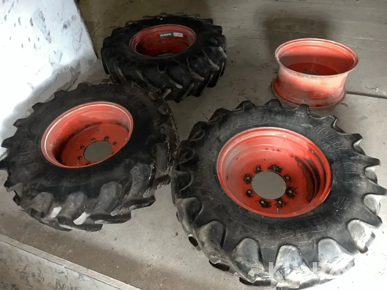 Billede 3 - Landsbrugshjul BKT og Firestone 380/85R24