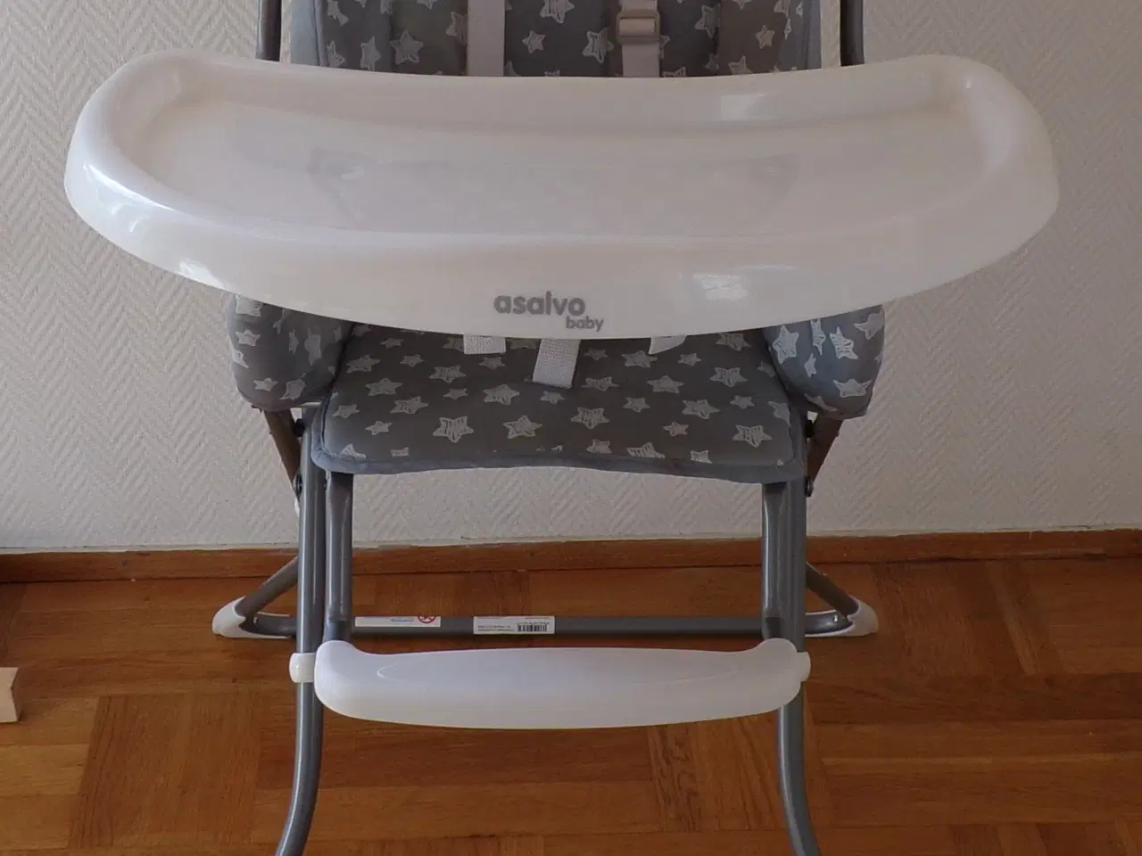 Billede 1 - Asalvo Baby sammenklaplig højstol i grå / hvid 