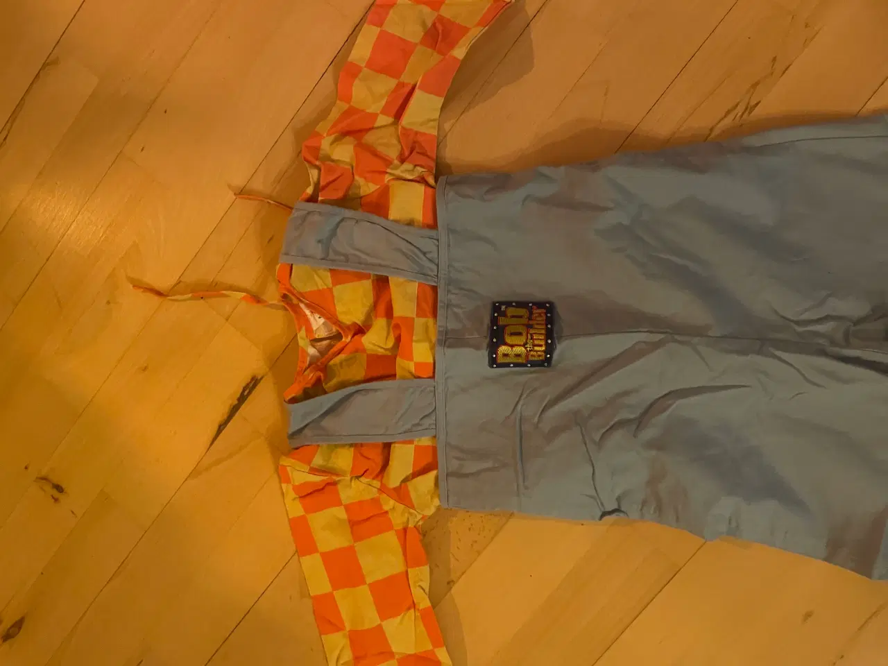 Billede 2 - Fastelavns tøj/ udklædning 