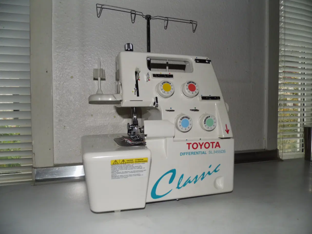 Billede 1 - Overlocker Toyoto SL3455DS  4-tråds  2-nåls