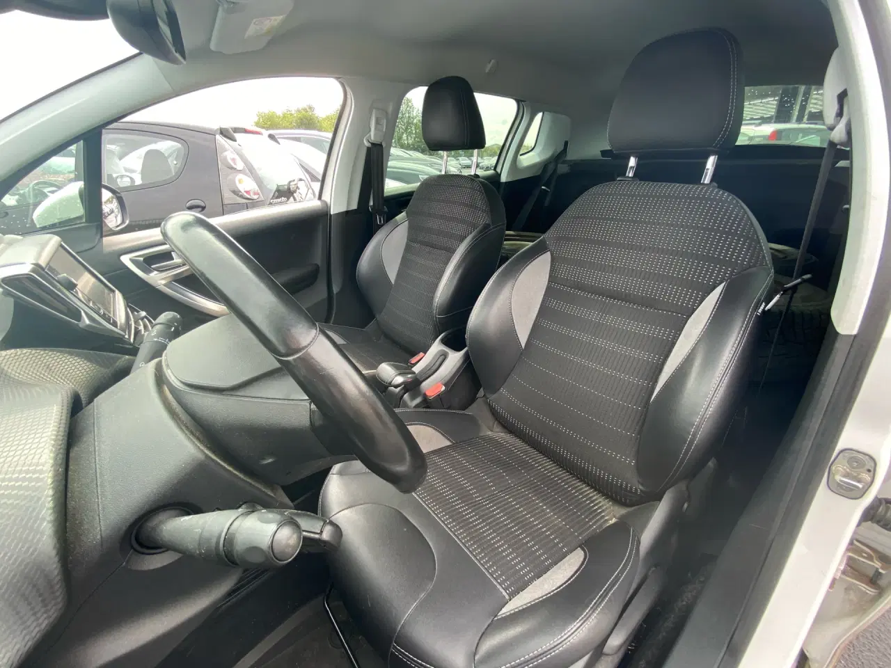 Billede 7 - Peugeot 2008 1,2 e-THP Allure EAT6 110HK 6g Aut.